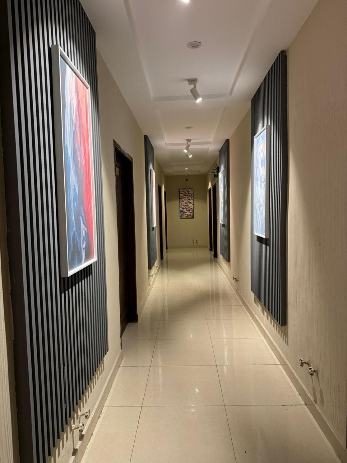 Shelton Boulevard Hotel Λαχόρη Εξωτερικό φωτογραφία