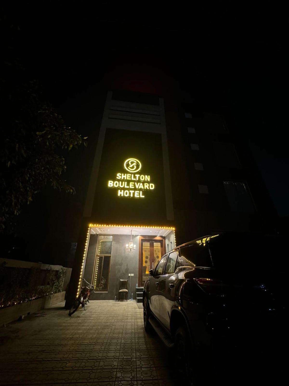 Shelton Boulevard Hotel Λαχόρη Εξωτερικό φωτογραφία